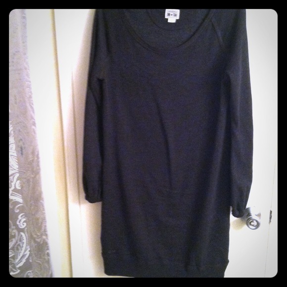 💰BUNDLED AND SOLD💰 Long Cozy Converse sweatshirt