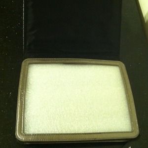 DKNY I Pad Case