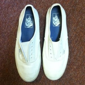 White slip on Vans