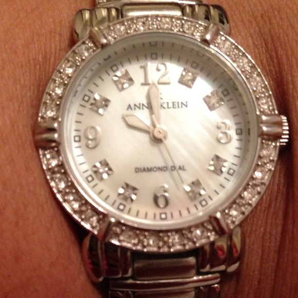 Anne Klein authentic - Picture 2 of 4