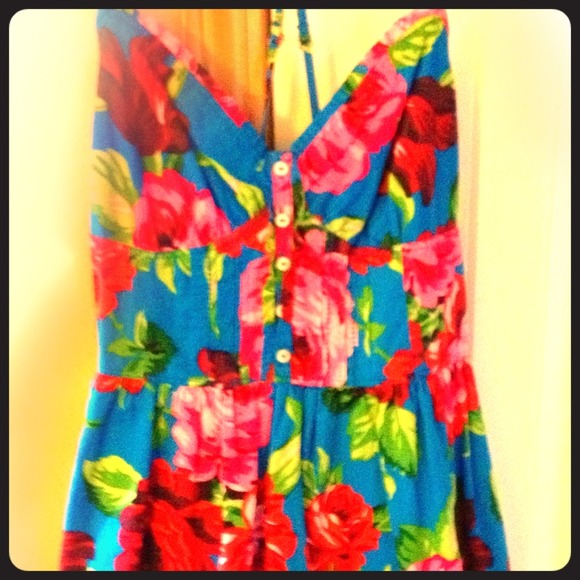 Abercrombie & Fitch Spring Rose Dress