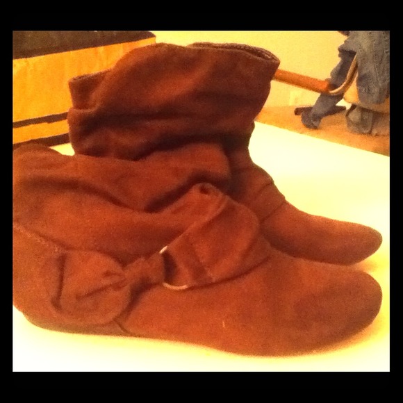 Roxy Booties