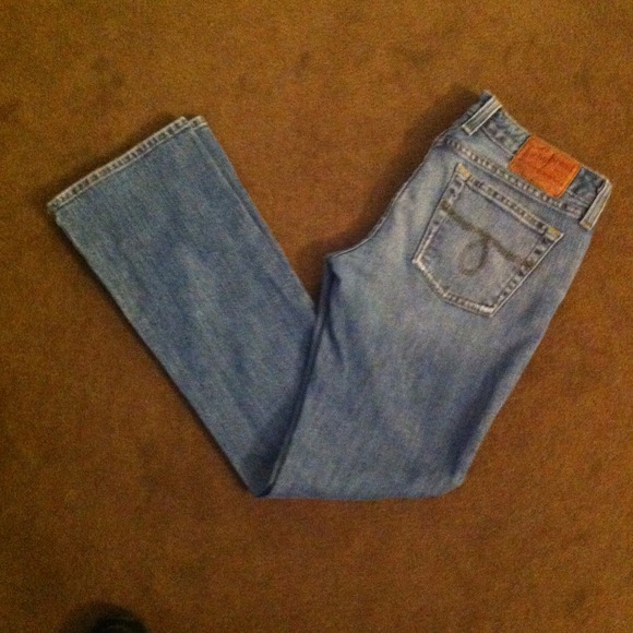 Lucky jeans