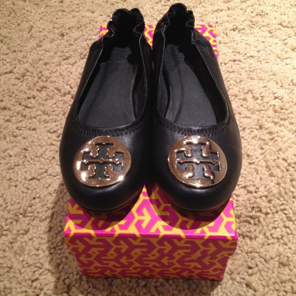 RESERVED Tory Burch flats