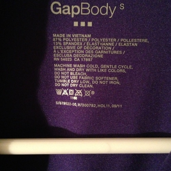 💢SOLD💢Purple Running jacket NWOT - Picture 3 of 3