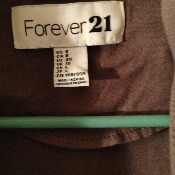 💢SOLD💢Cardi NWOT Forever 21 - Picture 2 of 2