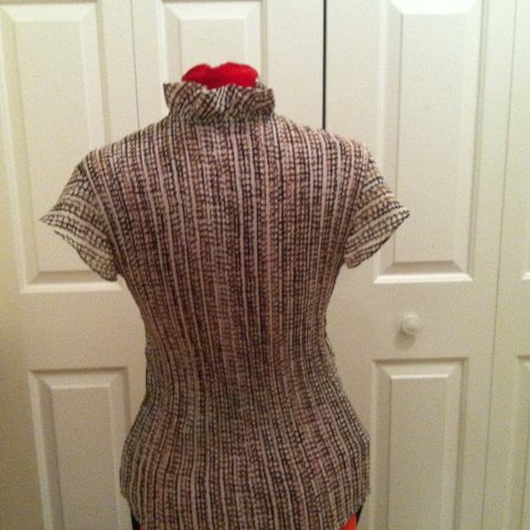Blouse - Picture 2 of 2