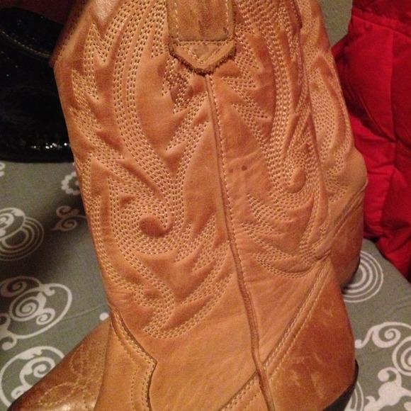 SOLD - Picture 3 of 4