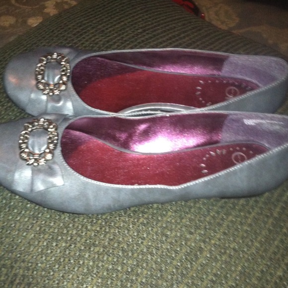 🎀Sold🎀Flats