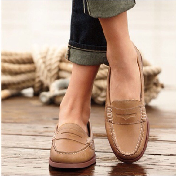✅Reserved✅ Sperry Too-Sider Penny Loafers
