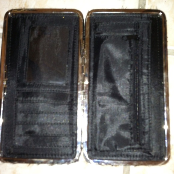 Wallet - Picture 2 of 2