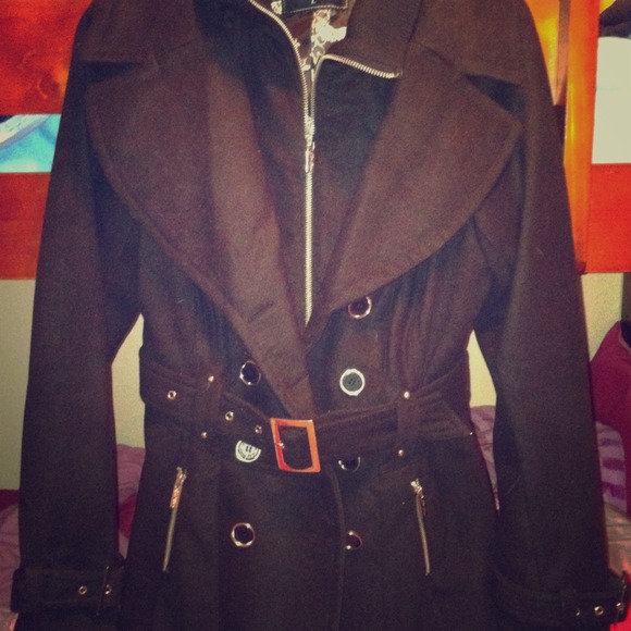 Jacket - Picture 1 of 2