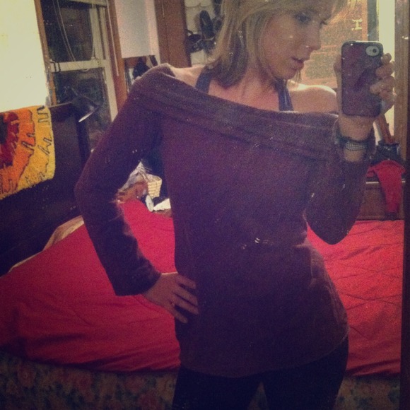 Victoria's Secret Sweaters - Victoria Secret super comfy sweater!!