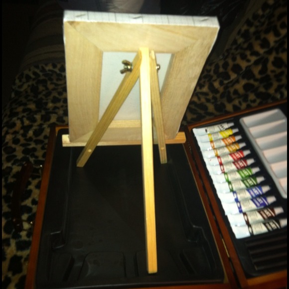 Beginners Art Kit - Picture 2 of 4