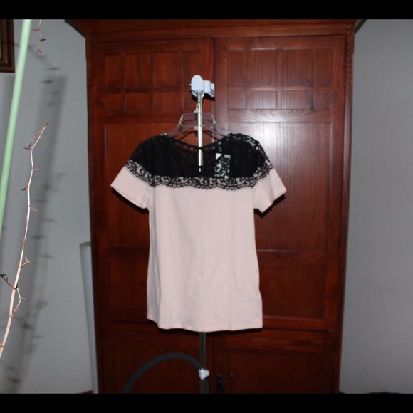 SOLD IN A BUNDLE Black laced top