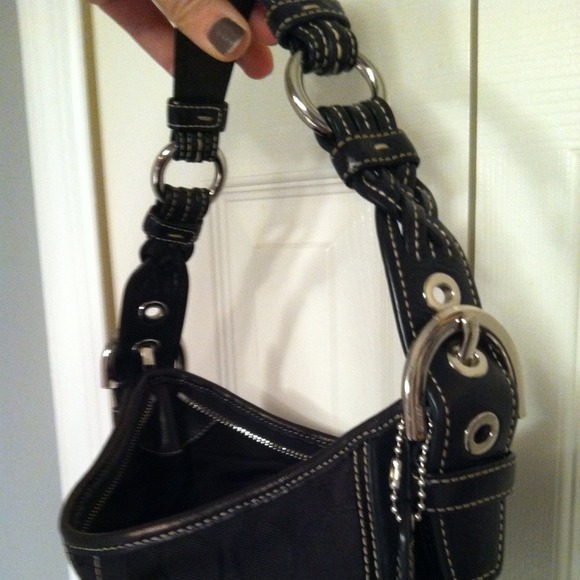 👍SOLD👍Classic Coach handbag👜