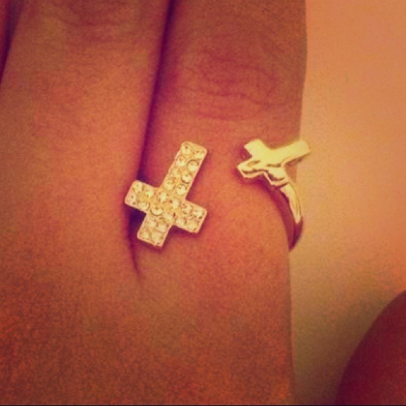 Gold or silver ring