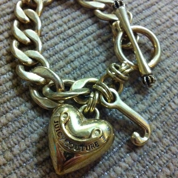Juicy Couture Gold Bracelet - Picture 2 of 3