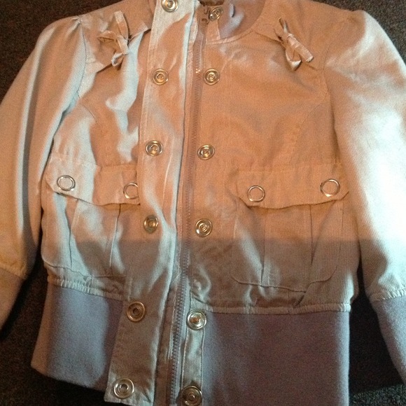 Jacket - Picture 2 of 4