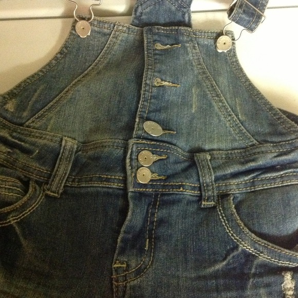 Overalls - Picture 4 of 4