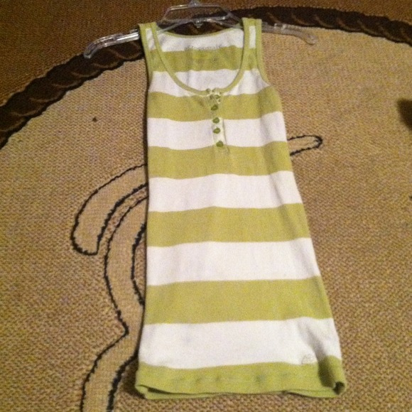 AEROPOSTALE STYLISH TANK!!