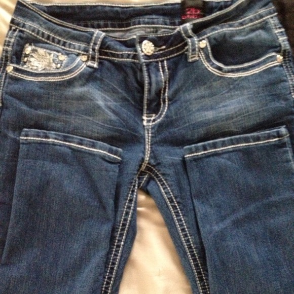2b bebe size 29 , skinny jeans.