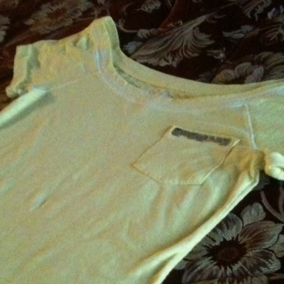 Top - Picture 2 of 4