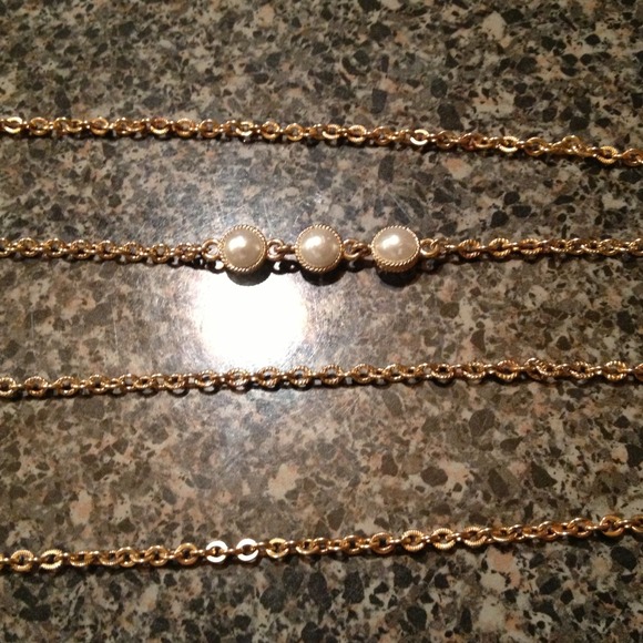 Pearl and gold any length necklace
