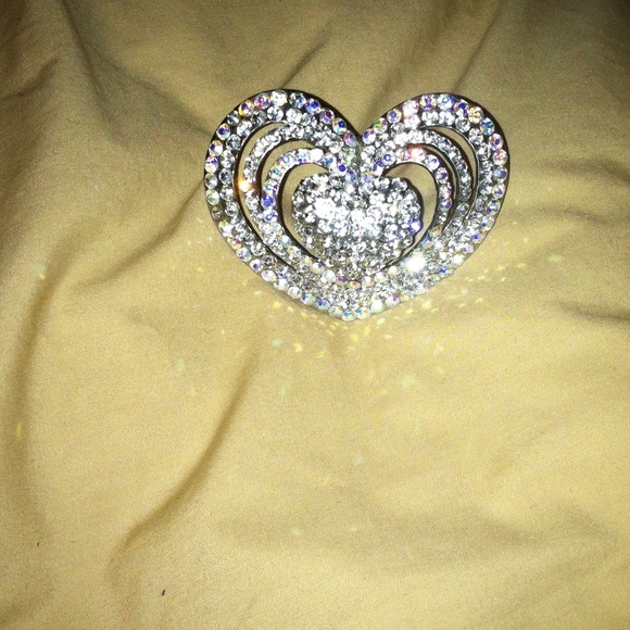 Heart Ring - Picture 3 of 4