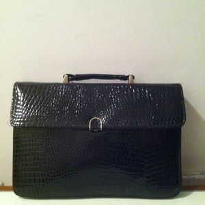 ReduceFolio case purse croc