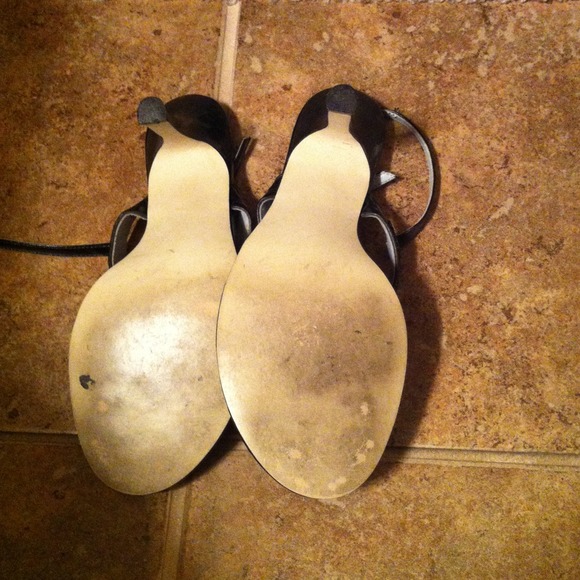 Shoes - Picture 2 of 3