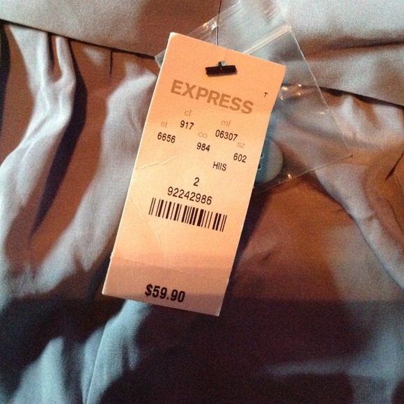 Shorts - Picture 4 of 4