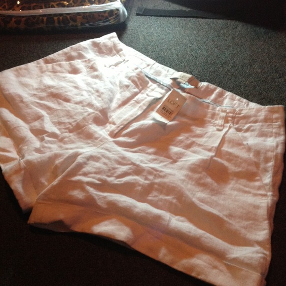 Shorts - Picture 2 of 4