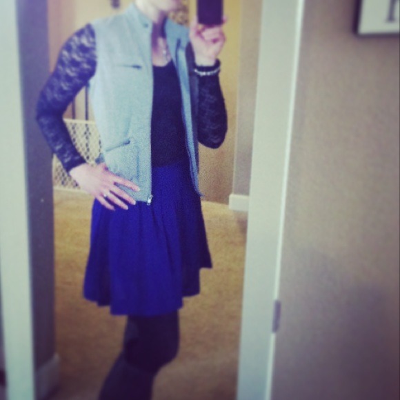My beautiful NEW blue skirt from @ghazal21!!!