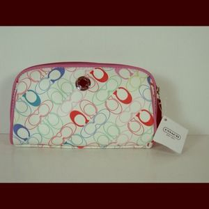 Coach Authentic Cosmetic Case