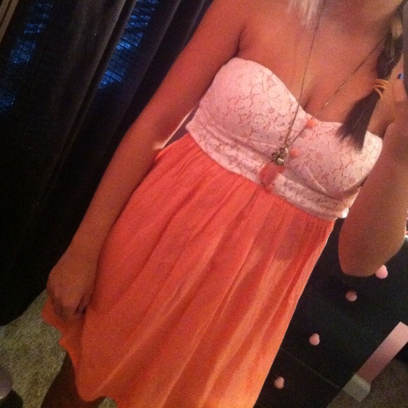 💥SOLD💥 - Picture 2 of 3