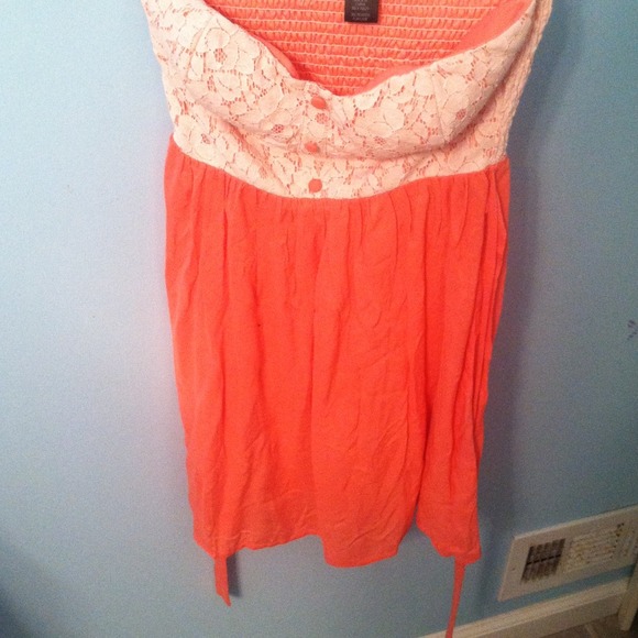 💥SOLD💥 - Picture 3 of 3