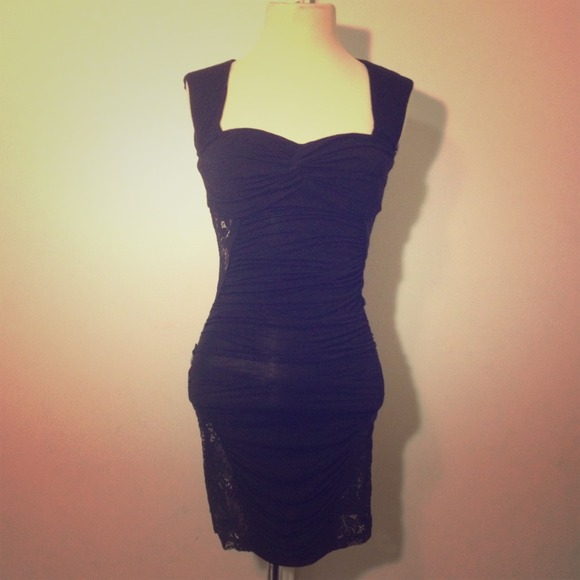 *S🚫LD* Lace black dress