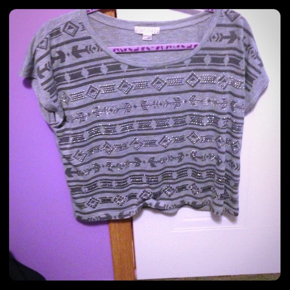 🎀 Sold 🎀 Forever 21 crop top - Picture 1 of 2
