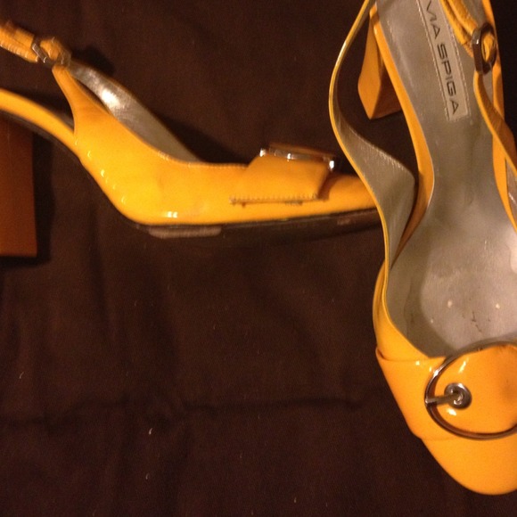 Via Spiga Slingback shoe