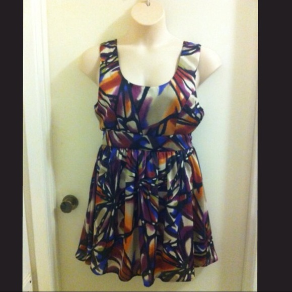 BNWOT Bright & Fun Mini