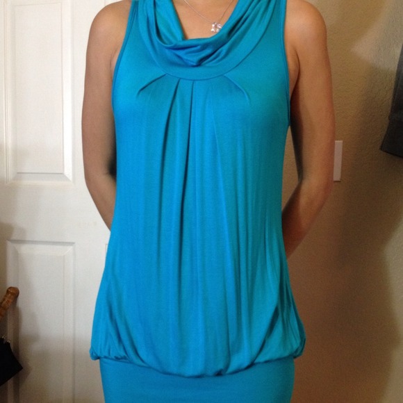 Party dress - Picture 2 of 4