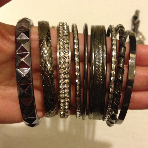 Set of 9 Bangles - Picture 2 of 4