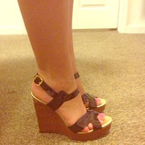 Worn once Michael kors brown wedge