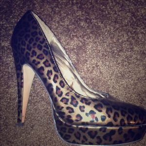 Forever 21 cheetah heel patent pleather