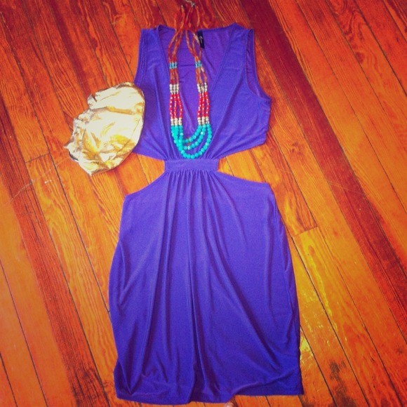>SOLD>Resort  purple dress!!