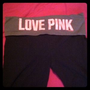 ⛔Sold⛔Brand new pink brand yoga pants!