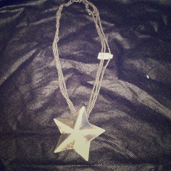 Silver multi-chain star necklace