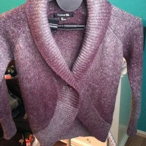 🚫SOLD🚫One button sweater