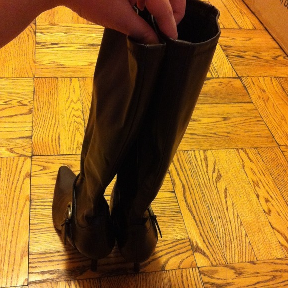 💥💥💥SALE💥💥💥 Tall brown leather boots - Picture 2 of 4